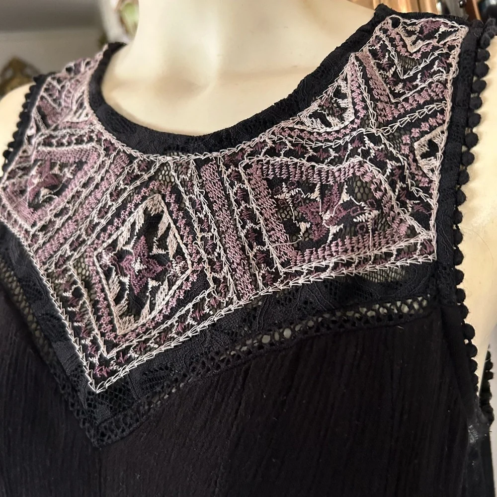 Black Embroidered & Lace Top
